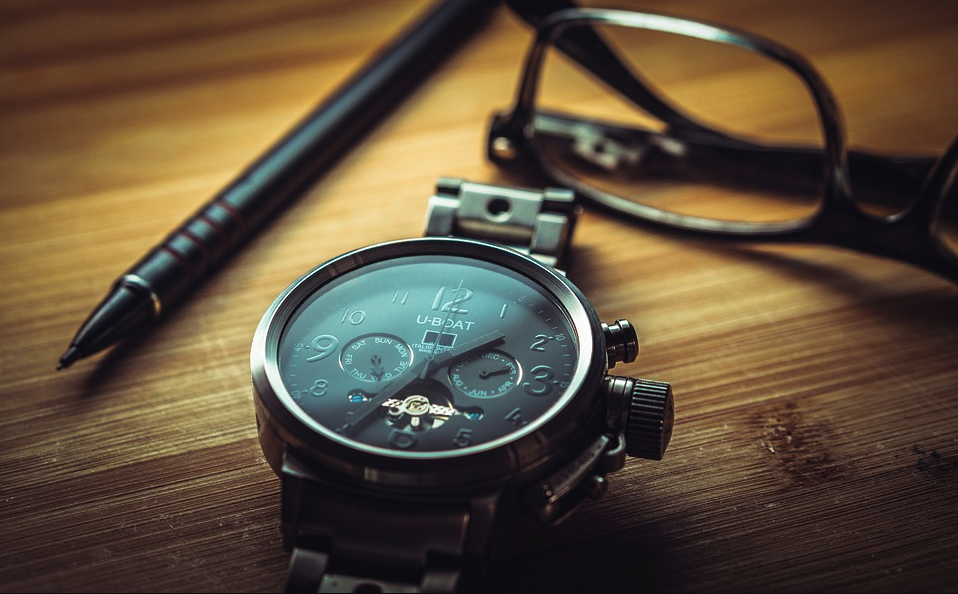 Amateur Mistakes to Avoid While Purchasing Online From Watch Shop Singapore