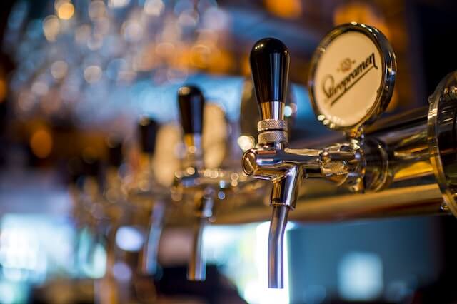 The Ultimate Guide to Enjoying Beer on Tap